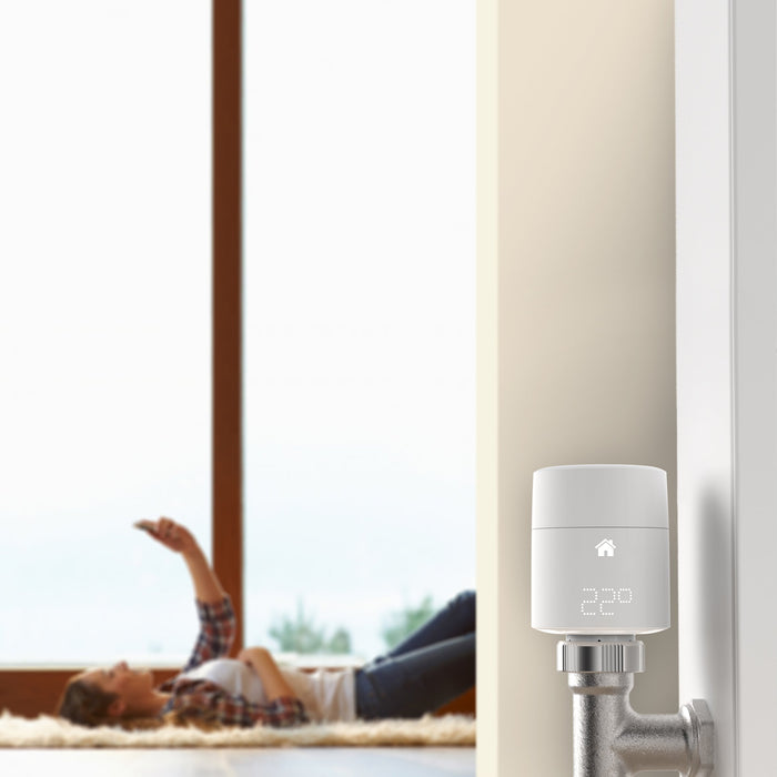tado° Smart Radiator Thermostat (vertical mounting) - Quattro Pack, Add-ons for Multi-Room Control, intelligent heating control