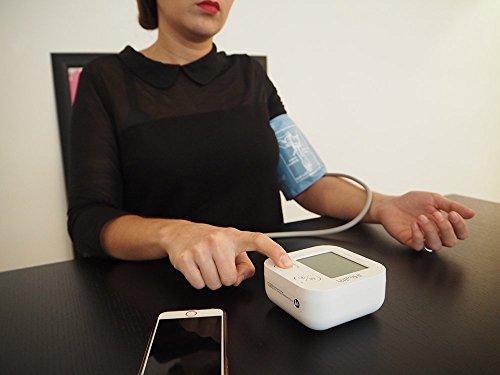 iHealth TRACK Smart Blood Pressure Monitor (KN-550BT) - Connects to both Apple and Android devices